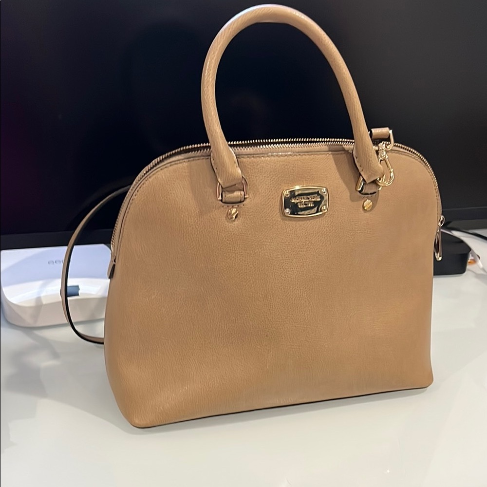 Michael Kors Tan Satchel Dome-Shaped Handbag